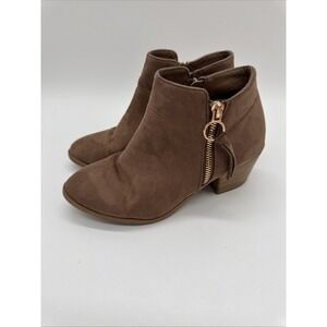 Top Moda Brown Suede Ankle Booties with Side Zipper Size 6